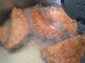 Rezept: Österreichische Fleischkrapfen Österreichische Fleischkrapfen - Rezept