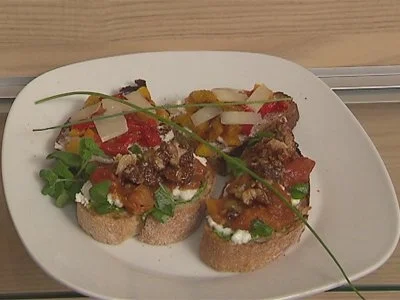 Rezept: Zweierlei Bruschetta Zweierlei Bruschetta - Rezept