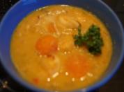 Rote Linsen-Gemüse-Suppe mit Riesengarnelenschwänzen - Rezept