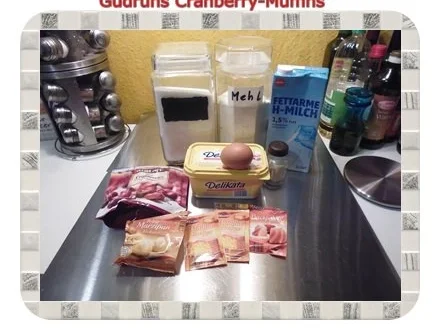 Rezept: Muffins: Cranberry-Muffins Bild Nr. 2 Muffins: Cranberry-Muffins - Rezept - Bild Nr. 2