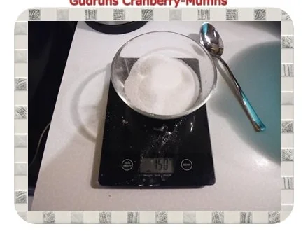 Rezept: Muffins: Cranberry-Muffins Bild Nr. 4 Muffins: Cranberry-Muffins - Rezept - Bild Nr. 4