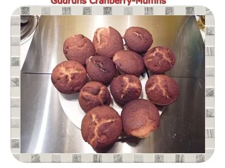 Rezept: Muffins: Cranberry-Muffins Bild Nr. 16 Muffins: Cranberry-Muffins - Rezept - Bild Nr. 16