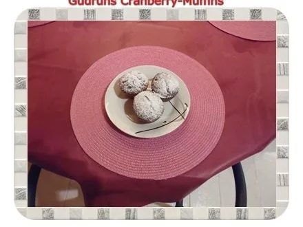 Rezept: Muffins: Cranberry-Muffins Bild Nr. 18 Muffins: Cranberry-Muffins - Rezept - Bild Nr. 18