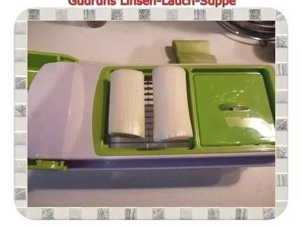 Rezept: Eintopf: Linsen-Lauchsuppe Bild Nr. 4 Eintopf: Linsen-Lauchsuppe - Rezept - Bild Nr. 4