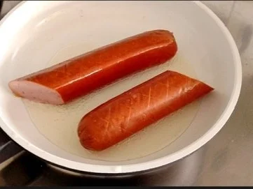 Rezept: Curry Fleischwurst mit Salzkartoffeln und Rotkohl Bild Nr. 6 Curry Fleischwurst mit Salzkartoffeln und Rotkohl - Rezept - Bild Nr. 6