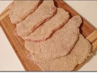 Paniertes Schweinesteak mit Gemüse,  nappiert mit „Café de Paris Sauce“ - Rezept - Bild Nr. 5