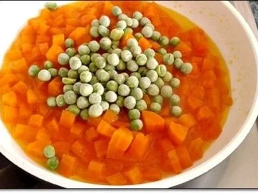 Paniertes Schweinesteak mit Gemüse,  nappiert mit „Café de Paris Sauce“ - Rezept - Bild Nr. 23