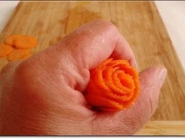 Paniertes Schweinesteak mit Gemüse,  nappiert mit „Café de Paris Sauce“ - Rezept - Bild Nr. 26