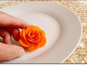 Paniertes Schweinesteak mit Gemüse,  nappiert mit „Café de Paris Sauce“ - Rezept - Bild Nr. 27