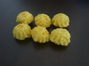 Biskuiteinlage für Suppen - Rezept