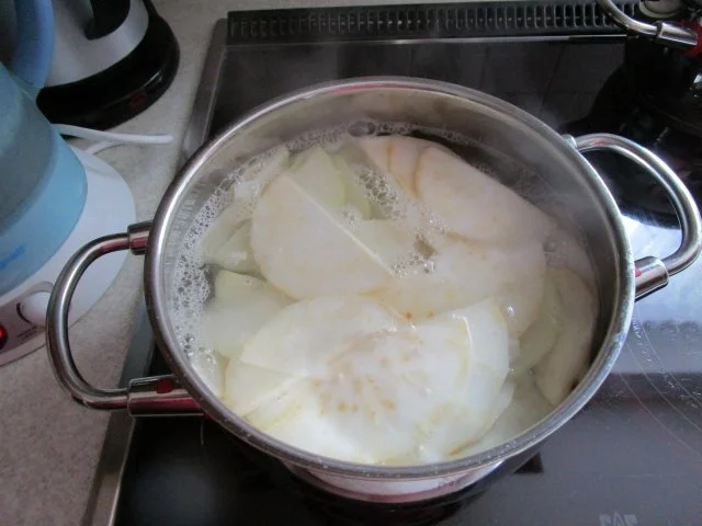 Rezept: Auflauf: Hack-Auflauf mit Kohlrabi und Sellerie Bild Nr. 4 Auflauf: Hack-Auflauf mit Kohlrabi und Sellerie - Rezept - Bild Nr. 4