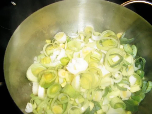 Rezept: Porree-Suppe Bild Nr. 4 Porree-Suppe - Rezept - Bild Nr. 4
