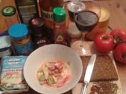 Tomaten-Papikasalat mit einem Koriander-Chili Dressing - Rezept