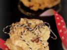 Plätzchen: Schoko-Cookies mit karamellisierten Mandeln - Rezept
