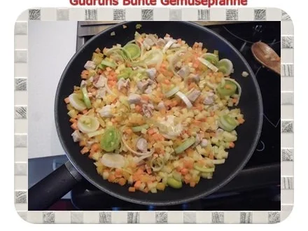 Gemüse: Bunte Gemüsepfanne - Rezept - Bild Nr. 6