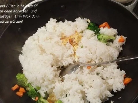 Gebratener Reis mit Gemüse - Rezept - Bild Nr. 11