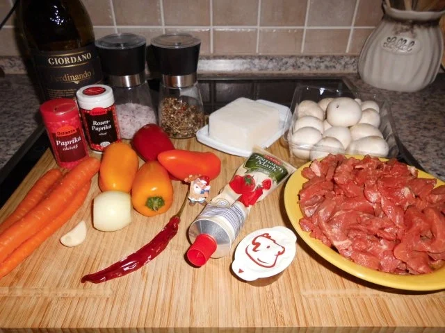 Rezept: Feuriger Gulaschtopf>> Bild Nr. 3 Feuriger Gulaschtopf>> - Rezept - Bild Nr. 3