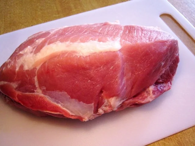 Schulterbraten vom Schwein in deftiger Biersoße - Rezept - Bild Nr. 2