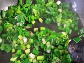 Steakstreifen in roter Kokoscurrysauce - Rezept - Bild Nr. 2