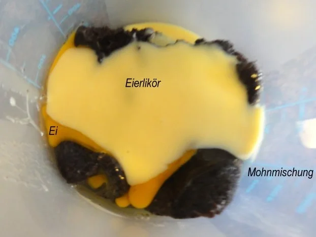 Rezept: KuchenZwerg: MOHN - EIERLIKÖR - GUGELHUPF Bild Nr. 5 KuchenZwerg: MOHN - EIERLIKÖR - GUGELHUPF - Rezept - Bild Nr. 5