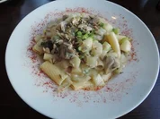 Pasta unter Fenchel, Birnen und Champignons - Sauce mit gerösteten Sonnenblumenkernen - Rezept