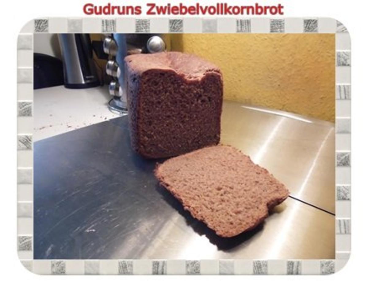 Brot: Zwiebelvollkornbrot - Rezept