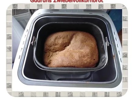 Brot: Zwiebelvollkornbrot - Rezept - Bild Nr. 11