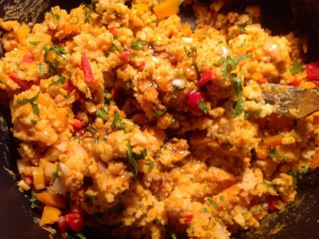 Rezept: rote Linsenbällchen und ein Quark-Pistazien-Dip Bild Nr. 6 rote Linsenbällchen und ein Quark-Pistazien-Dip - Rezept - Bild Nr. 6