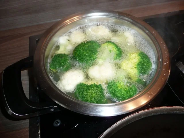 Orient - Hackbällchen an Wildreis und Singlegemüse ! - Rezept - Bild Nr. 4