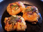 Mediterrane Päckchen von Hähnchenschenkeln - Rezept
