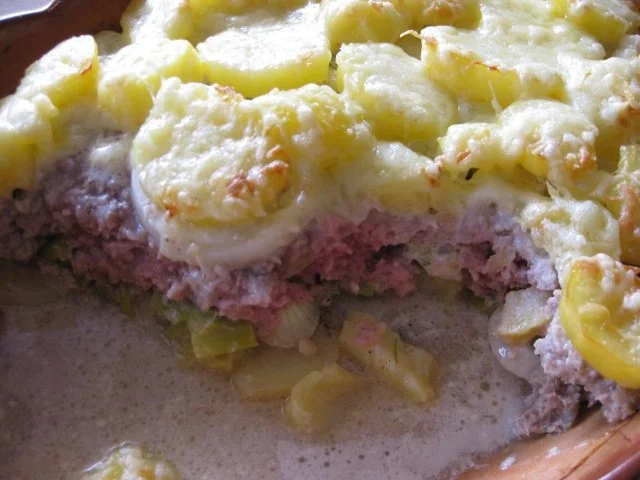 Kartoffel-Lauchauflauf mit Hackfleisch - Rezept - Bild Nr. 2