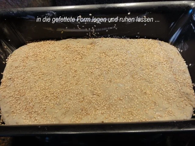 Brot:   ROGGEN-KÖRNER-BROT mit Sesamkruste - Rezept - Bild Nr. 6
