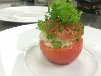 Rezept: Gefüllte Tomate (Christian Lohse) Gefüllte Tomate (Christian Lohse) - Rezept