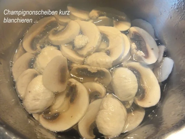 Geflügel:   HÄHNCHEN - FRIKASSEE  nach meiner Art - Rezept - Bild Nr. 7