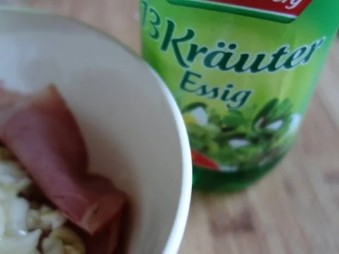 Sauren Rollschinkensalat - Rezept - Bild Nr. 6