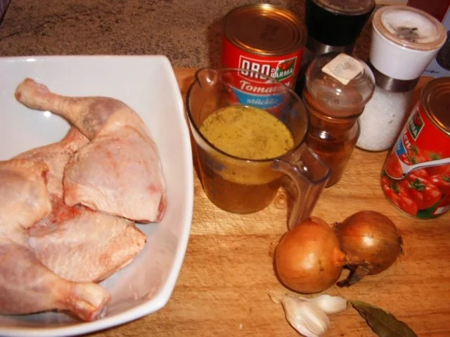 Hähnchenkeulen in Tomatensoße - Rezept - Bild Nr. 2