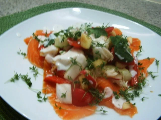 Rezept: Rübchen-Gurkensalat mit Lachs Bild Nr. 10 Rübchen-Gurkensalat mit Lachs - Rezept - Bild Nr. 10