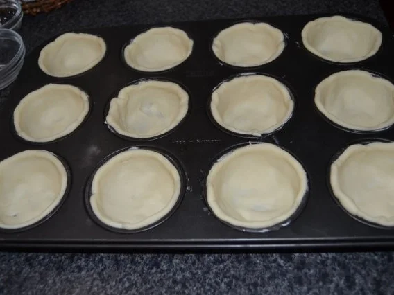 Australian Meat Pie in Muffin Form - Rezept - Bild Nr. 4