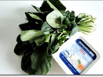 Rezept: Gebratene Forelle mit Kräutern gefüllt auf Spinat-Feta-Bett Bild Nr. 4 Gebratene Forelle mit Kräutern gefüllt auf Spinat-Feta-Bett - Rezept - Bild Nr. 4