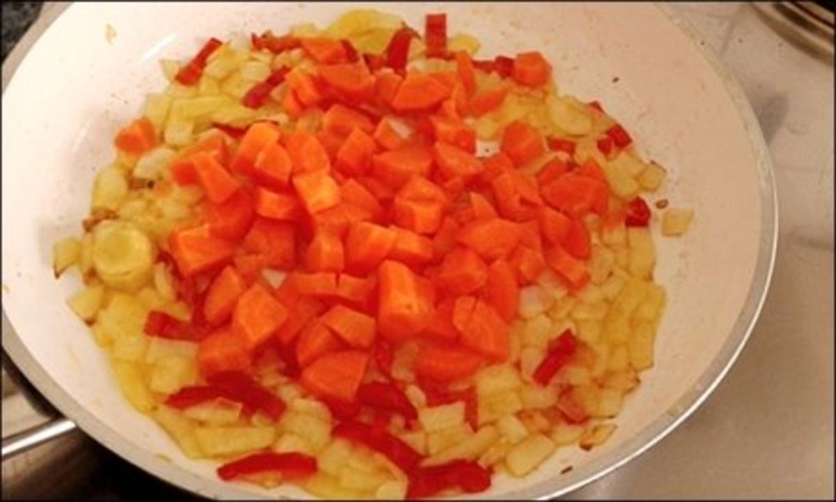 Pikante Champignons-Gemüse-Pfanne mit  Kartoffelbällchen - Rezept - Bild Nr. 8