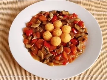 Pikante Champignons-Gemüse-Pfanne mit  Kartoffelbällchen - Rezept - Bild Nr. 24