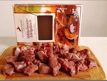 Zart geschmortes  Wildschwein-Edelgulasch mit „bunten Bandnudeln" - Rezept - Bild Nr. 6