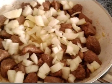 Zart geschmortes  Wildschwein-Edelgulasch mit „bunten Bandnudeln" - Rezept - Bild Nr. 10