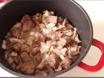 Zart geschmortes  Wildschwein-Edelgulasch mit „bunten Bandnudeln" - Rezept - Bild Nr. 11