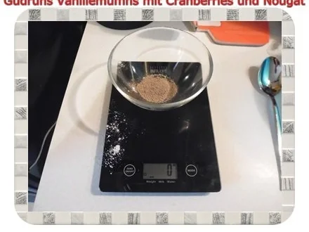 Muffins: Vanille-Muffins mit Cranberries und Nougat - Rezept - Bild Nr. 6