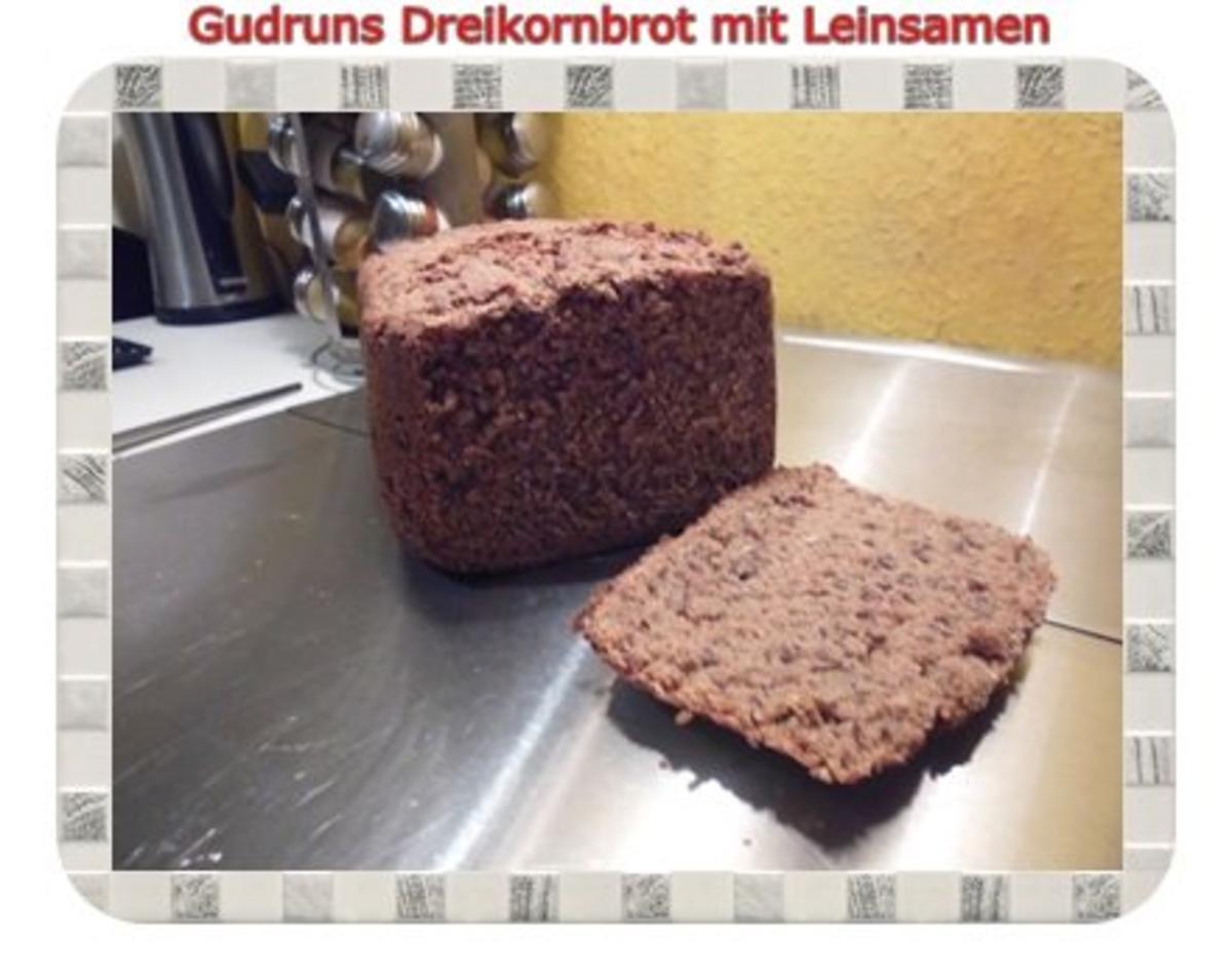 Brot: Dreikorn-Leinsamenbrot - Rezept