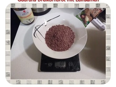 Rezept: Brot: Dreikorn-Leinsamenbrot Bild Nr. 8 Brot: Dreikorn-Leinsamenbrot - Rezept - Bild Nr. 8