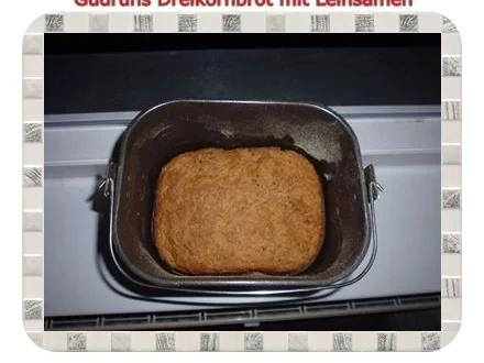 Rezept: Brot: Dreikorn-Leinsamenbrot Bild Nr. 15 Brot: Dreikorn-Leinsamenbrot - Rezept - Bild Nr. 15