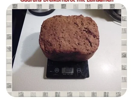 Rezept: Brot: Dreikorn-Leinsamenbrot Bild Nr. 17 Brot: Dreikorn-Leinsamenbrot - Rezept - Bild Nr. 17