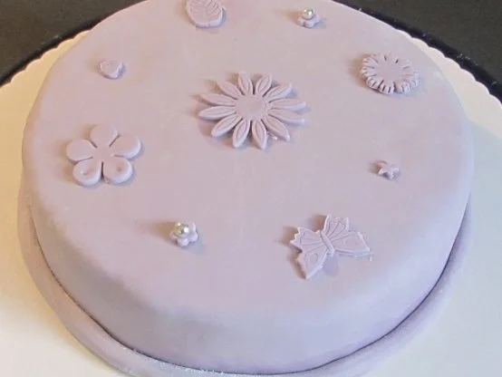 Erdbeer-Buttercreme-Törtchen (20er) - Rezept - Bild Nr. 6